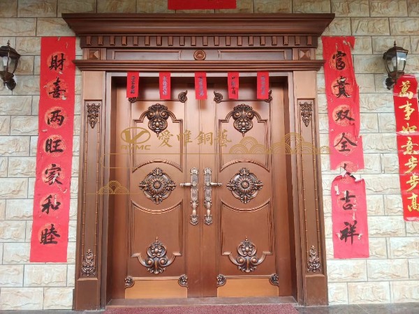 業(yè)主選購(gòu)銅門(mén)品牌時(shí)應(yīng)當(dāng)注意什么？