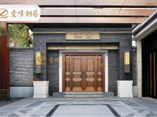 最關(guān)心的就是別墅真銅門(mén)多少錢(qián)？
